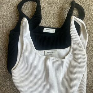 Babaton Sculpt Knit Squareneck Cropped Tank